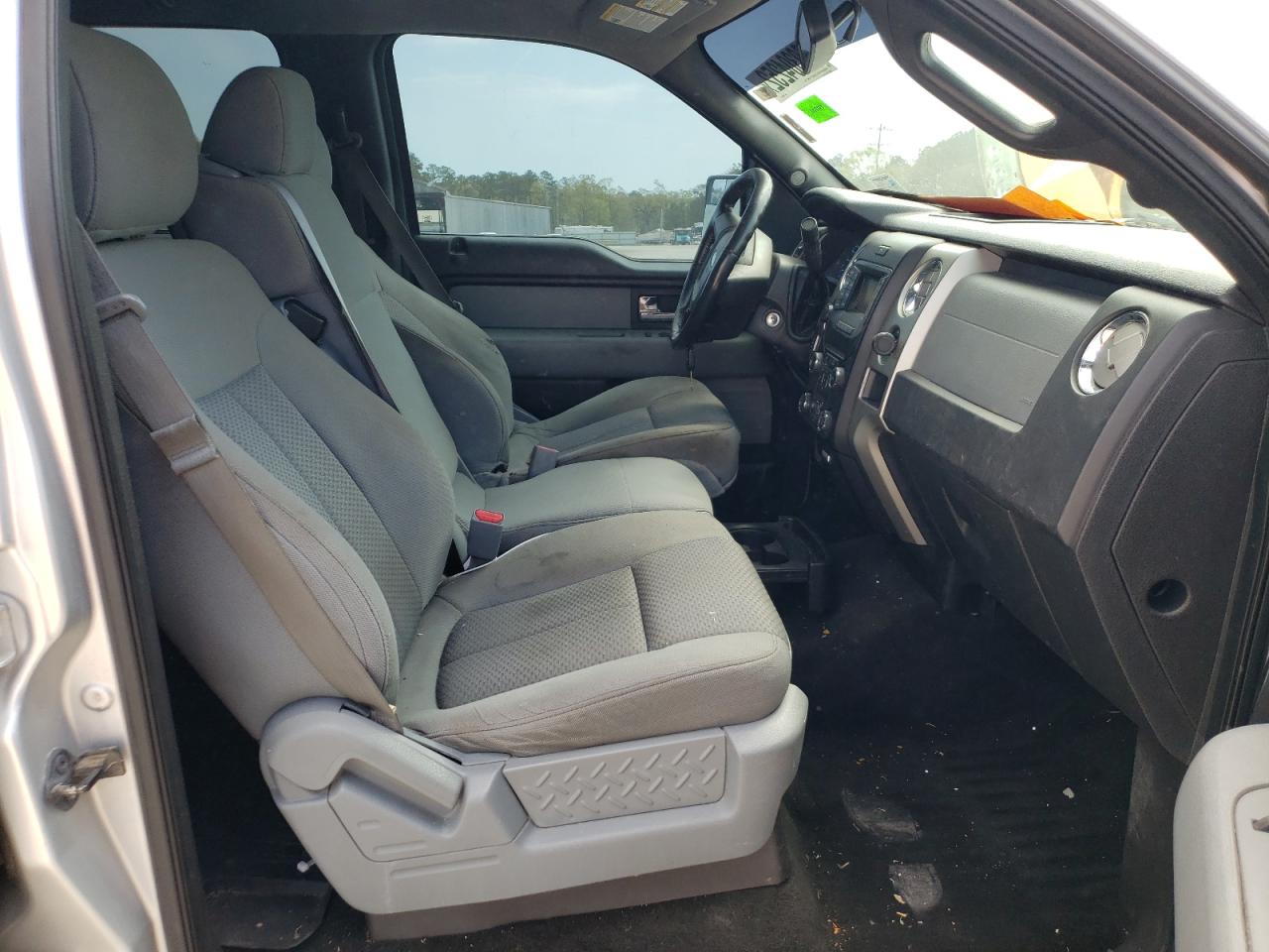 Photo 5 from auction – 2013 FORD F150 SUPER with VIN 1FTFW1EF9DKE64703