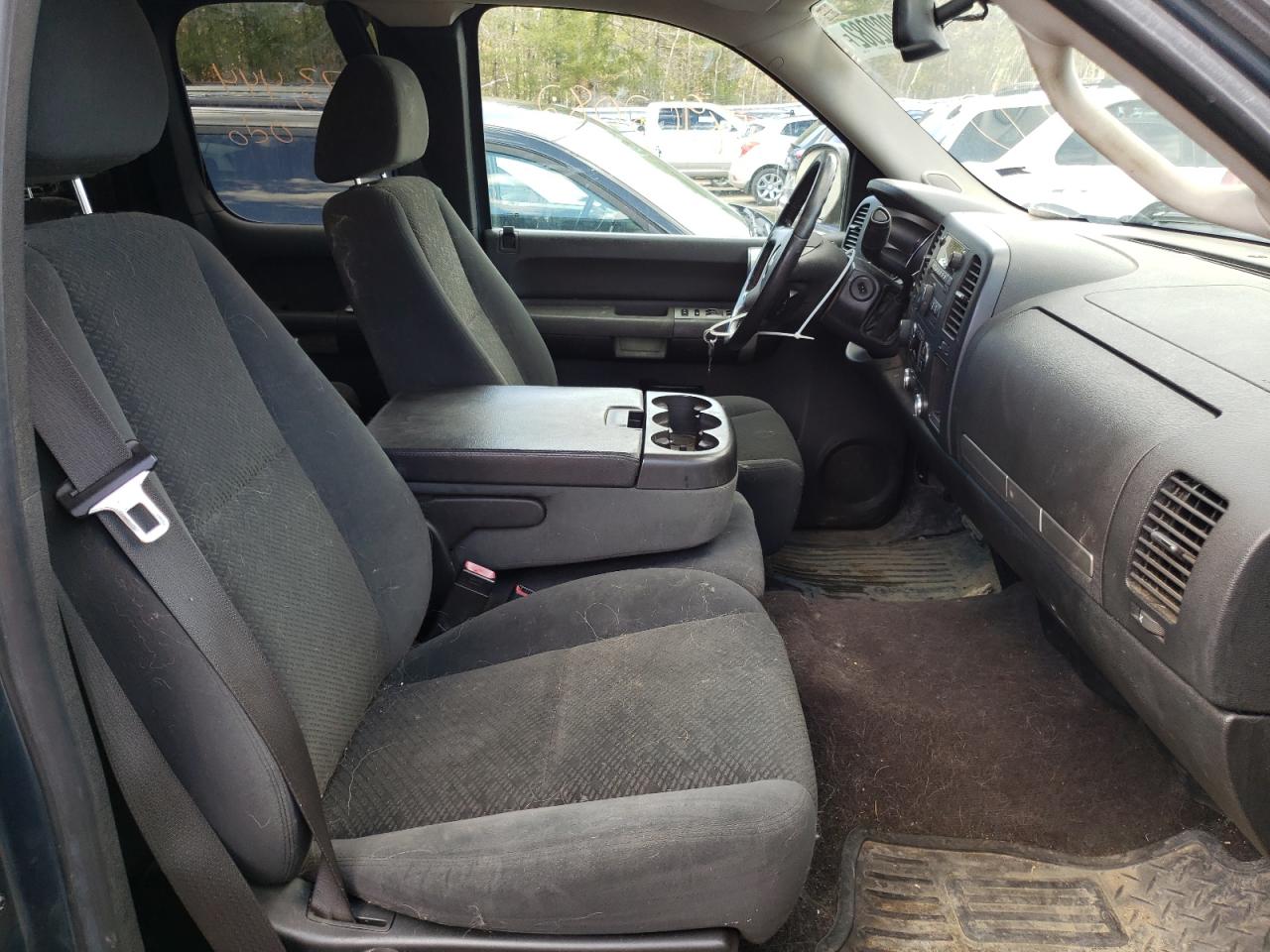 Photo 5 from auction – 2008 CHEVROLET SILVERADO with VIN 1GCEK19048Z260899