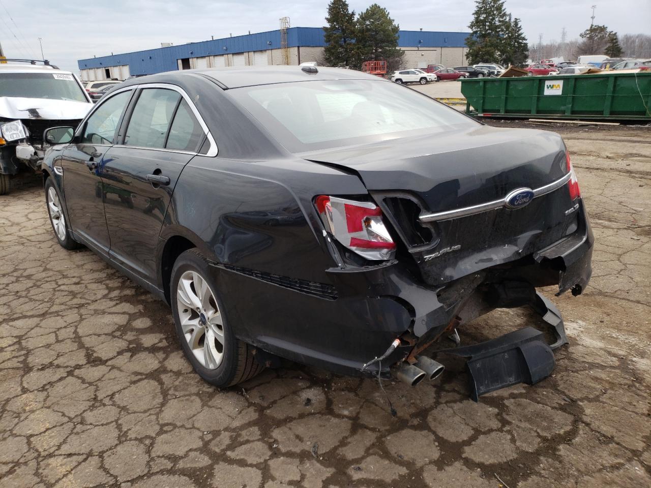 Photo 3 from auction – 2010 FORD TAURUS SEL with VIN 1FAHP2HW2AG131979