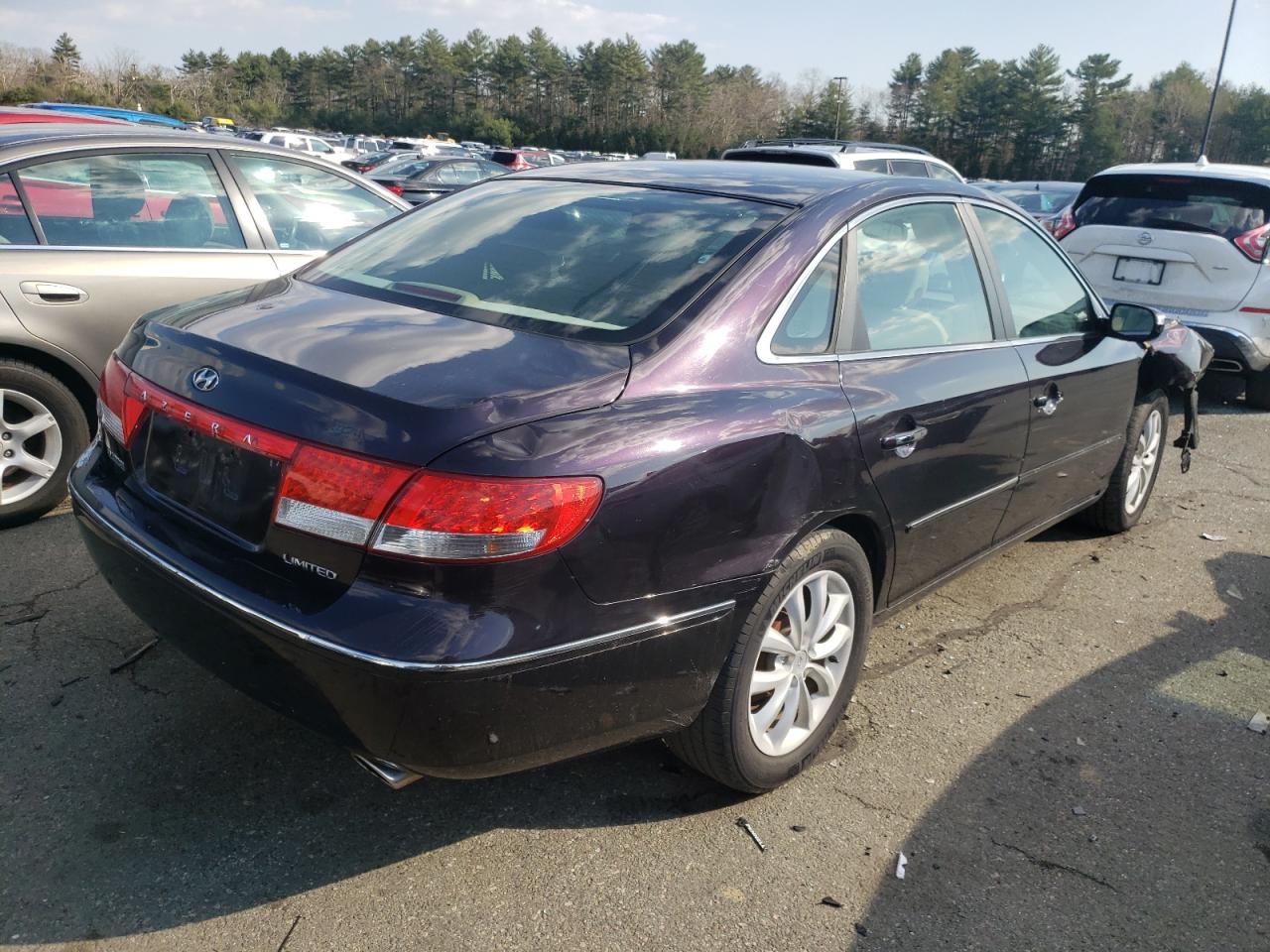 Photo 4 from auction – 2007 HYUNDAI AZERA SE with VIN KMHFC46F47A167305