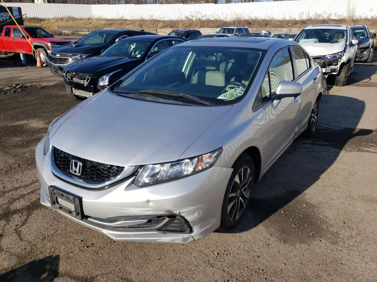Photo 2 from auction – 2015 HONDA CIVIC EX with VIN 19XFB2F83FE257425