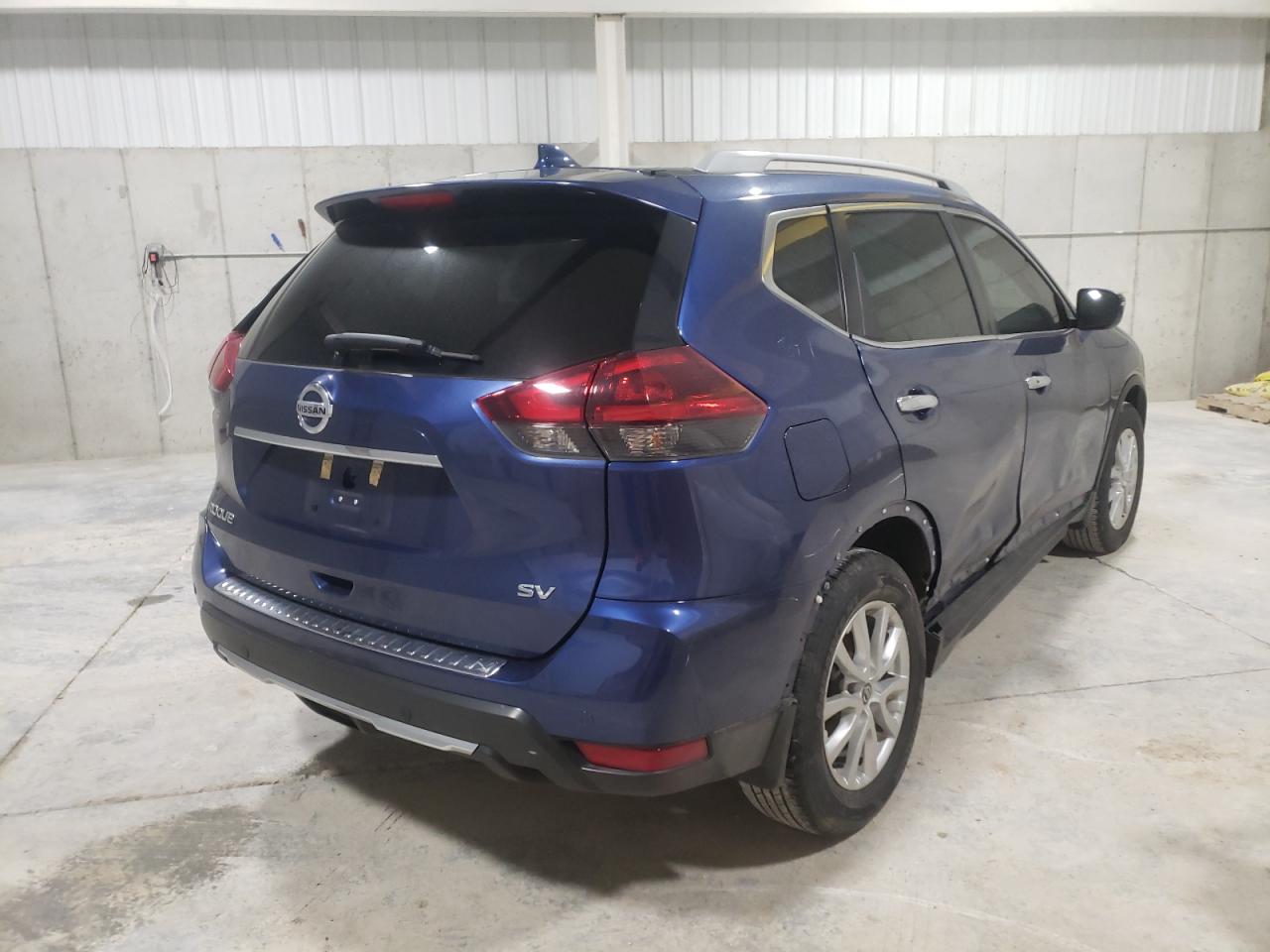 Photo 4 from auction – 2020 NISSAN ROGUE S with VIN 5N1AT2MT7LC754278