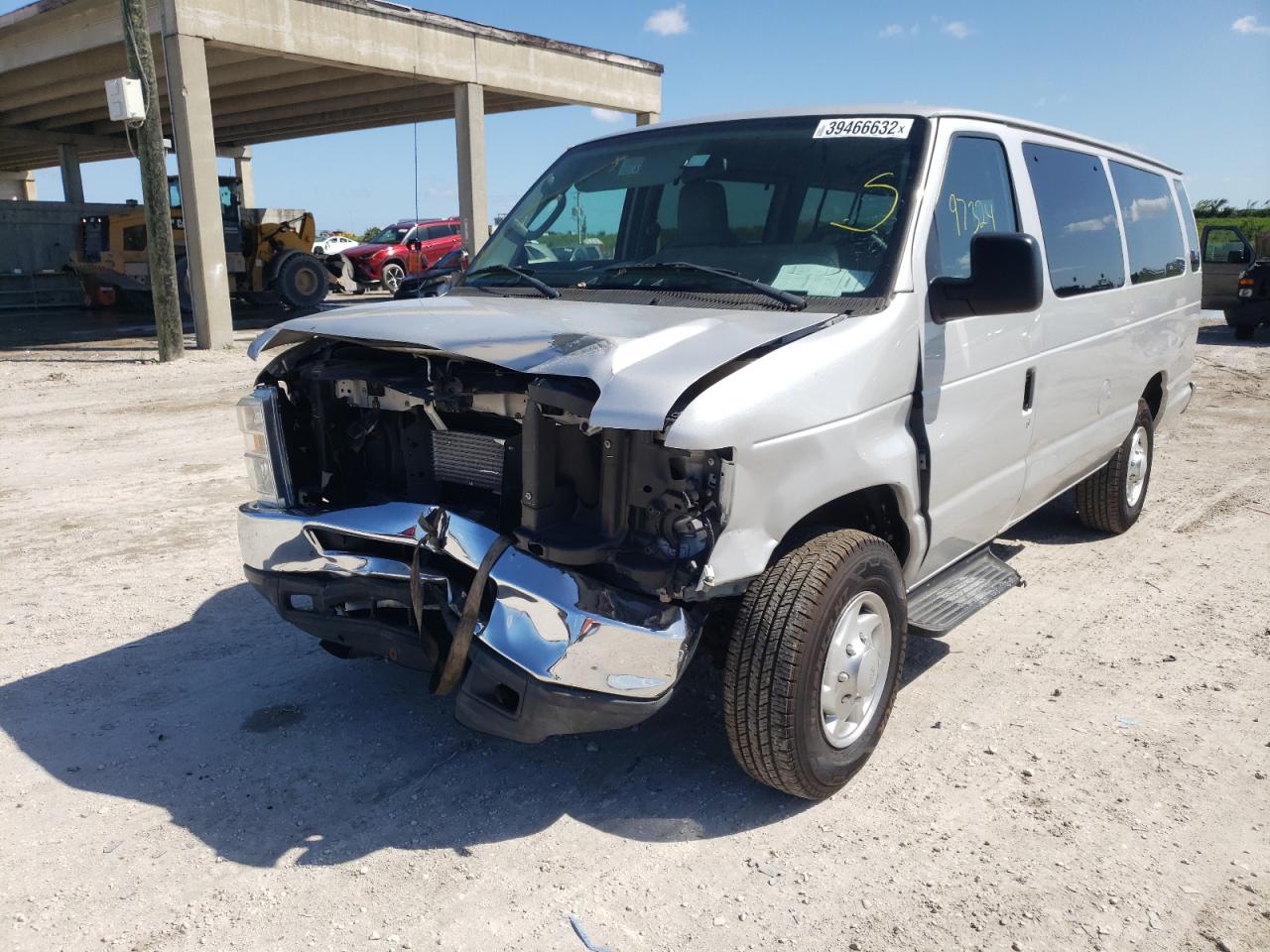 Photo 2 from auction – 2012 FORD ECONOLINE with VIN 1FBSS3BL1CDA52881