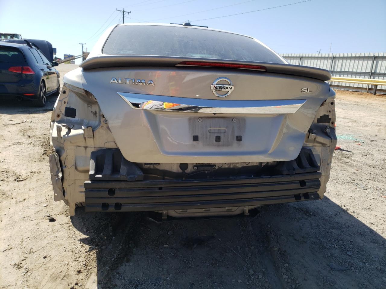 Photo 9 from auction – 2015 NISSAN ALTIMA 2.5 with VIN 1N4AL3AP4FC452507
