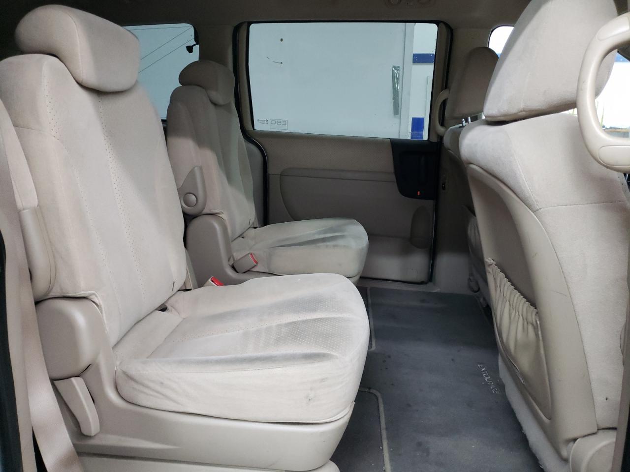 Photo 6 from auction – 2008 HYUNDAI ENTOURAGE with VIN KNDMC233X86053145