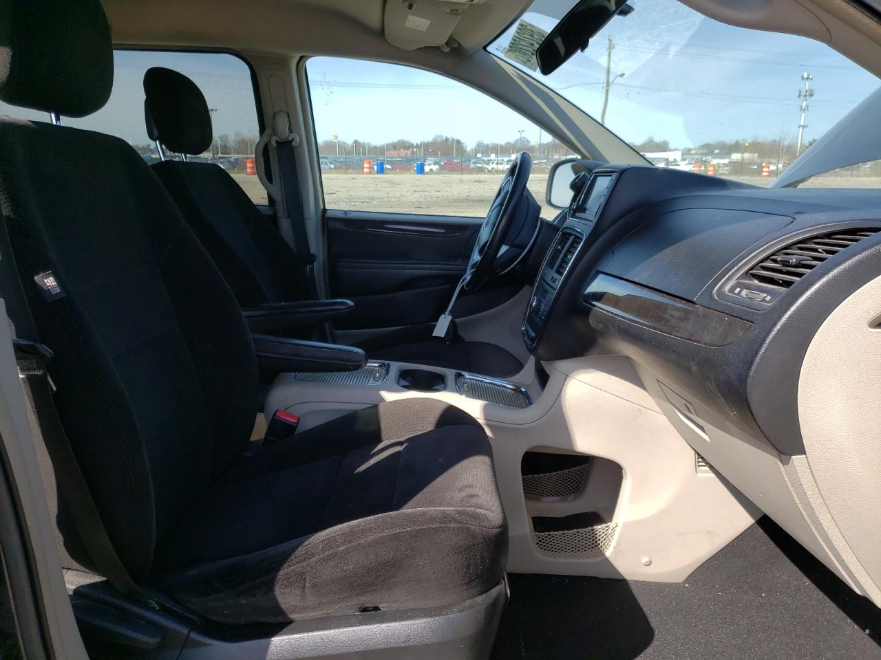 Zdjęcie 5 z aukcji – 2012 DODGE GRAND CARA z VIN 2C4RDGDG1CR314343