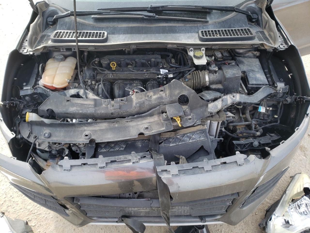 Photo 7 from auction – 2016 FORD ESCAPE SE with VIN 1FMCU0G79GUA21481