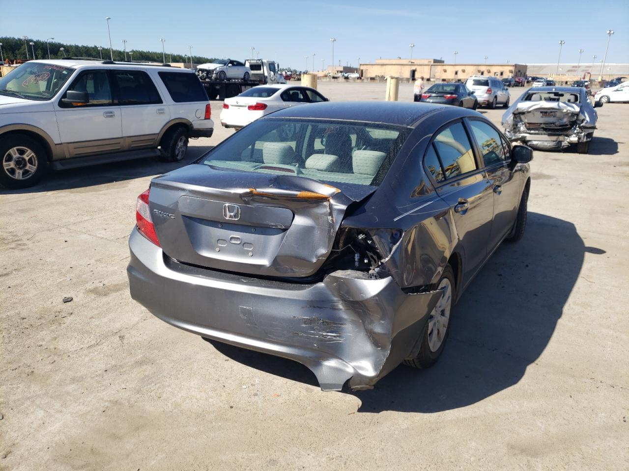 Zdjęcie 9 z aukcji – 2012 HONDA CIVIC LX z VIN 2HGFB2F50CH303073