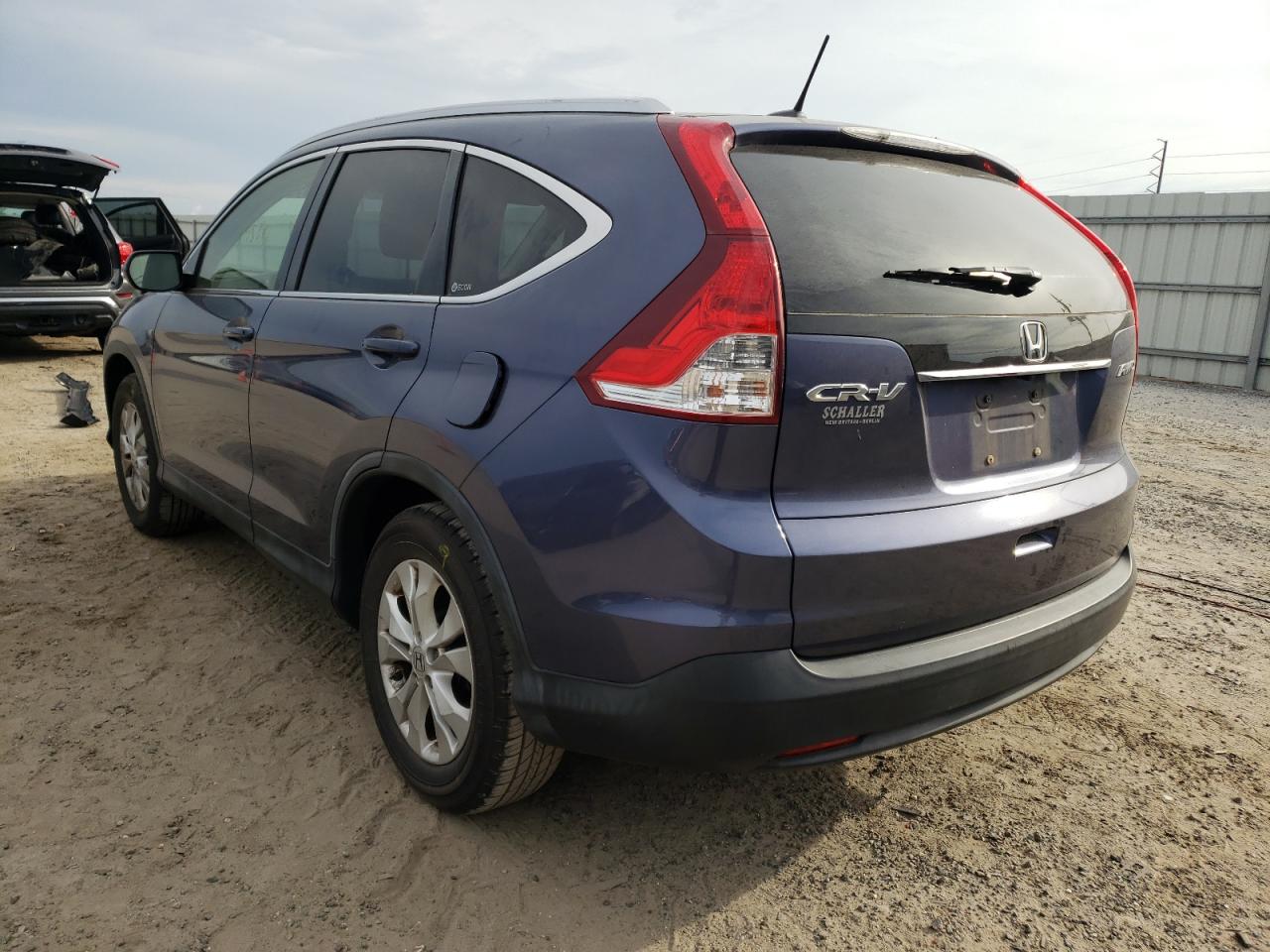 Photo 3 from auction – 2012 HONDA CR-V EXL with VIN JHLRM4H73CC008300