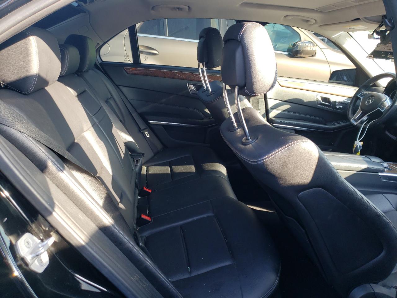 Photo 6 from auction – 2014 MERCEDES-BENZ E 350 4MAT with VIN WDDHF8JB6EA922800