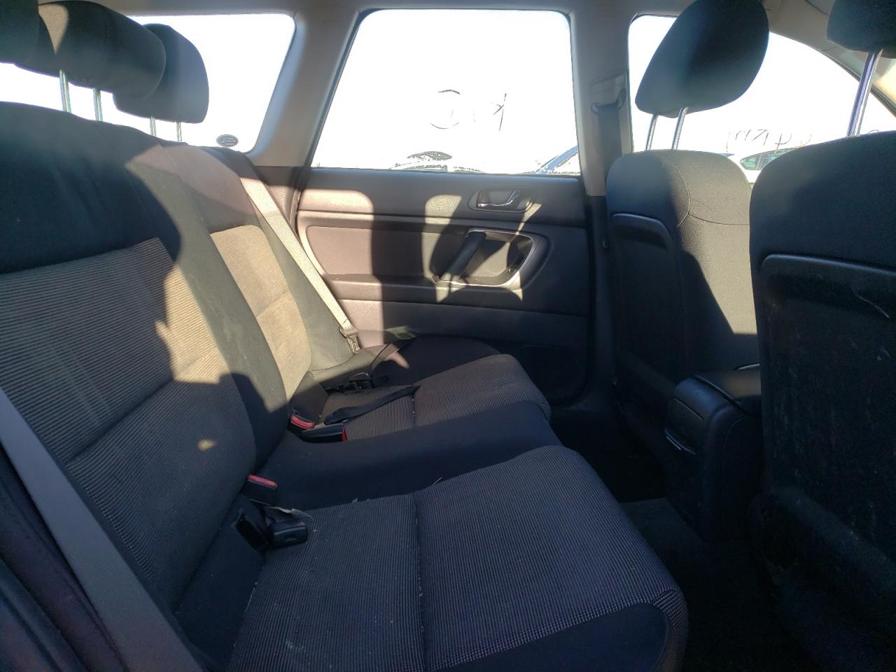 Photo 6 from auction – 2005 SUBARU LEGACY 2.5 with VIN 4S3BP616557369901
