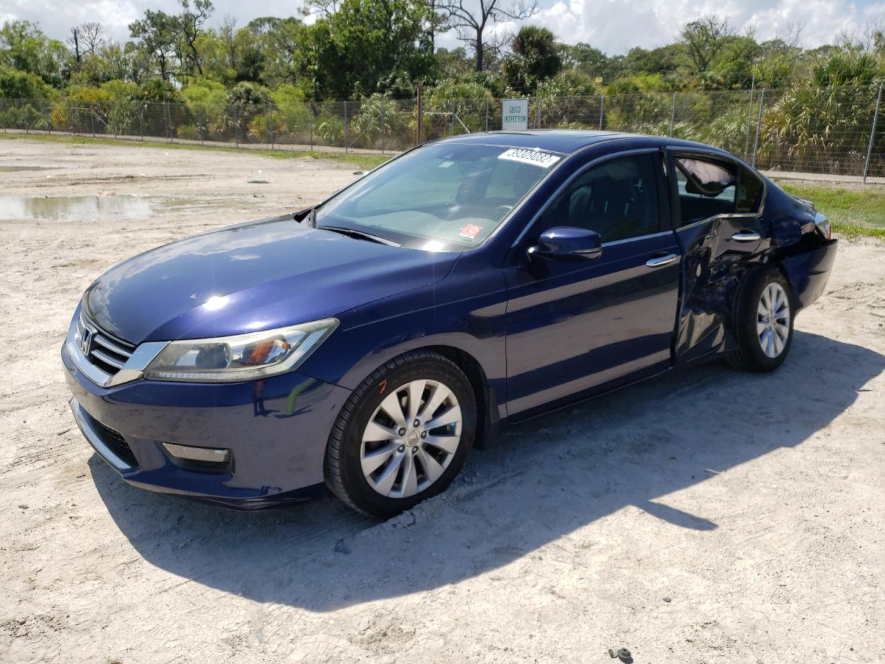 Photo 9 from auction – 2015 HONDA ACCORD EXL with VIN 1HGCR2F89FA097845