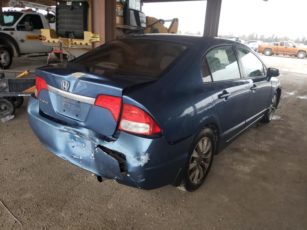 Photo 4 from auction – 2010 HONDA CIVIC EX with VIN 19XFA1F84AE055716