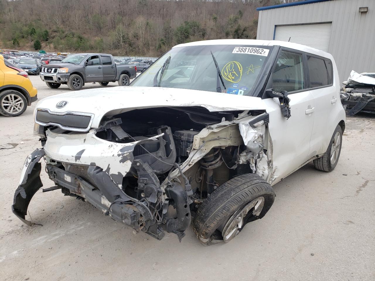 Photo 2 from auction – 2014 KIA SOUL with VIN KNDJN2A22E7021755