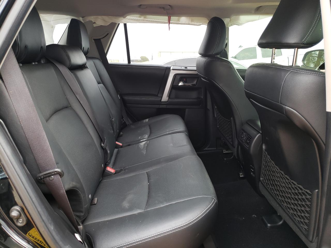Photo 6 from auction – 2016 TOYOTA 4RUNNER SR with VIN JTEBU5JR3G5371959
