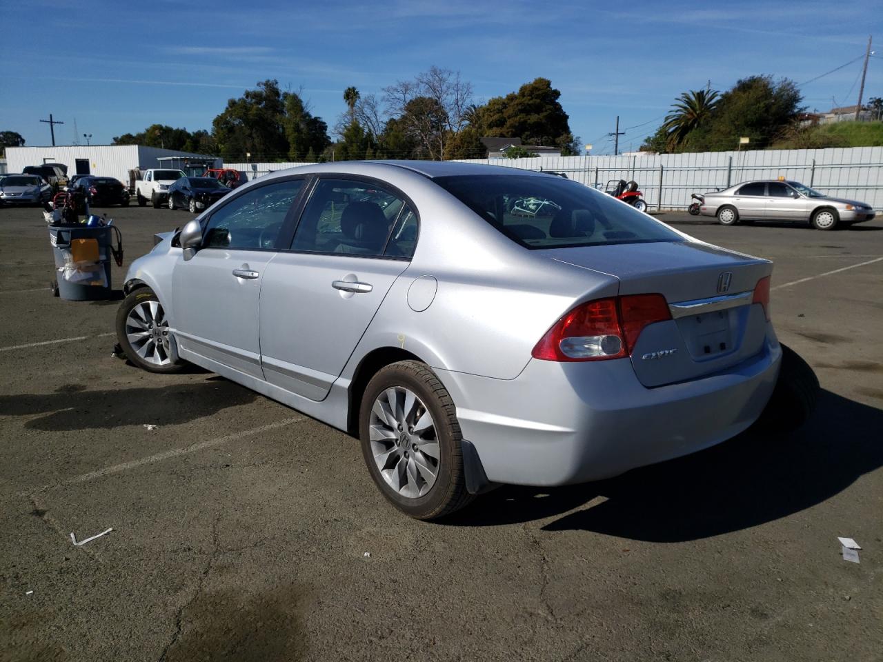 Photo 3 from auction – 2011 HONDA CIVIC EX with VIN 2HGFA1F80BH501772