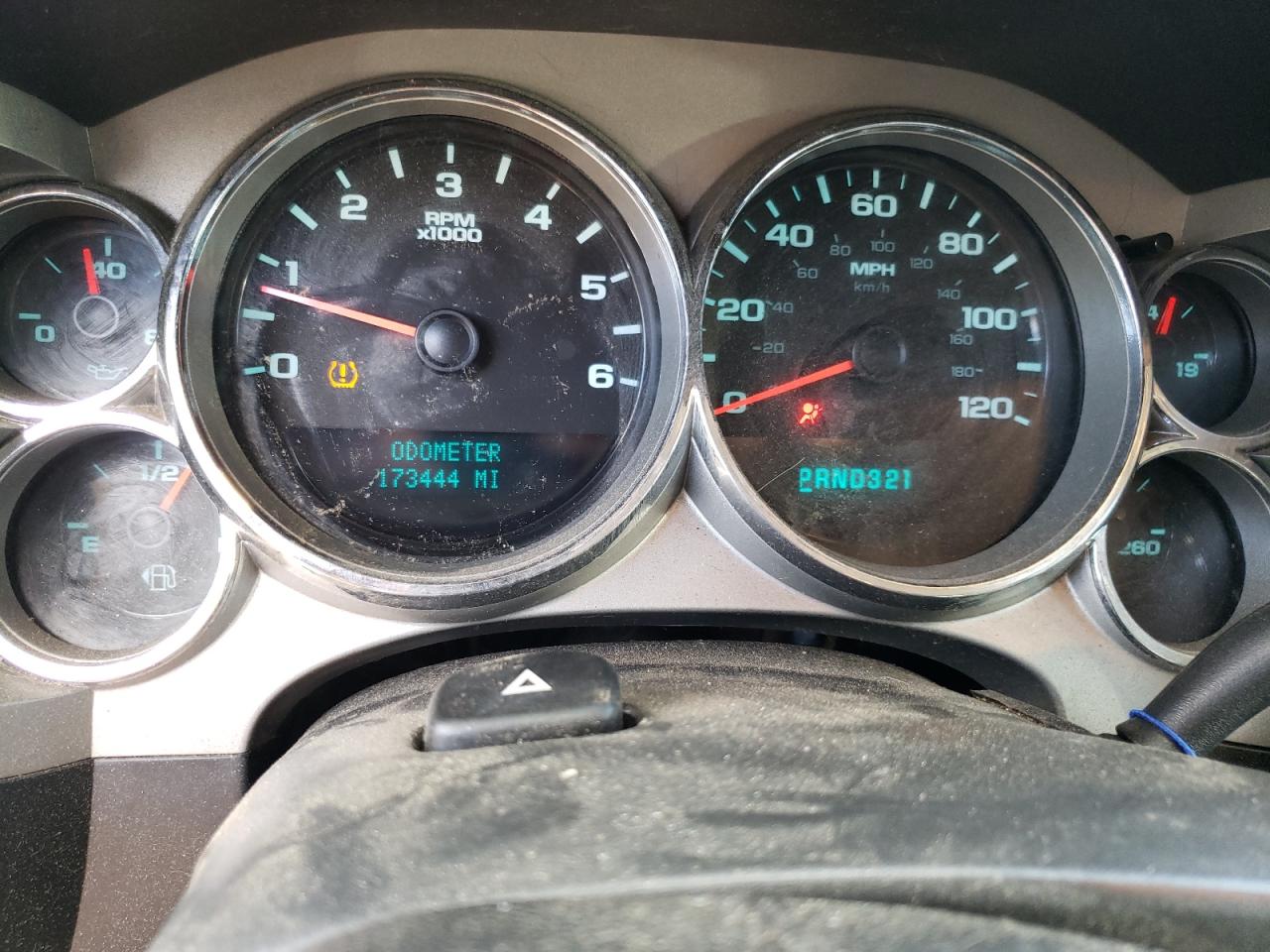 Photo 8 from auction – 2008 CHEVROLET SILVERADO with VIN 1GCEK19048Z260899
