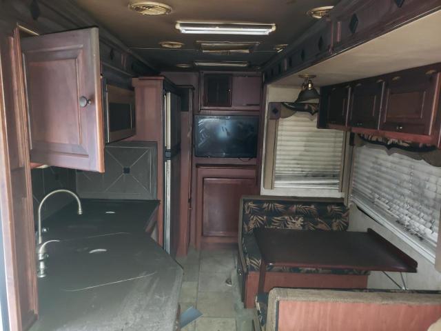 Photo 6 from auction – 2008 FREIGHTLINER CHASSIS M with VIN 4UZACLDU78CZ72212