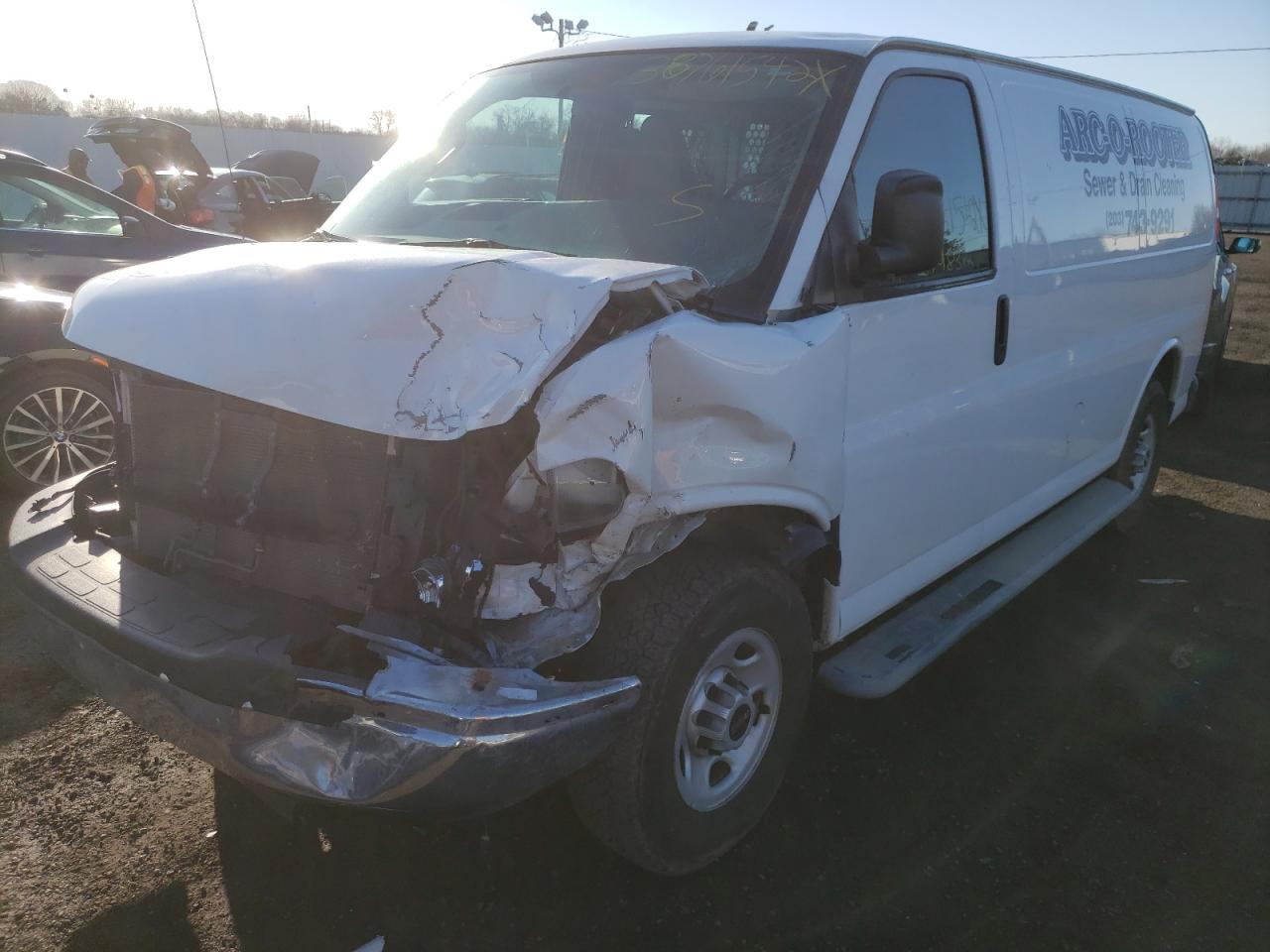 Photo 2 from auction – 2016 GMC SAVANA G25 with VIN 1GTW7AFF0G1904488