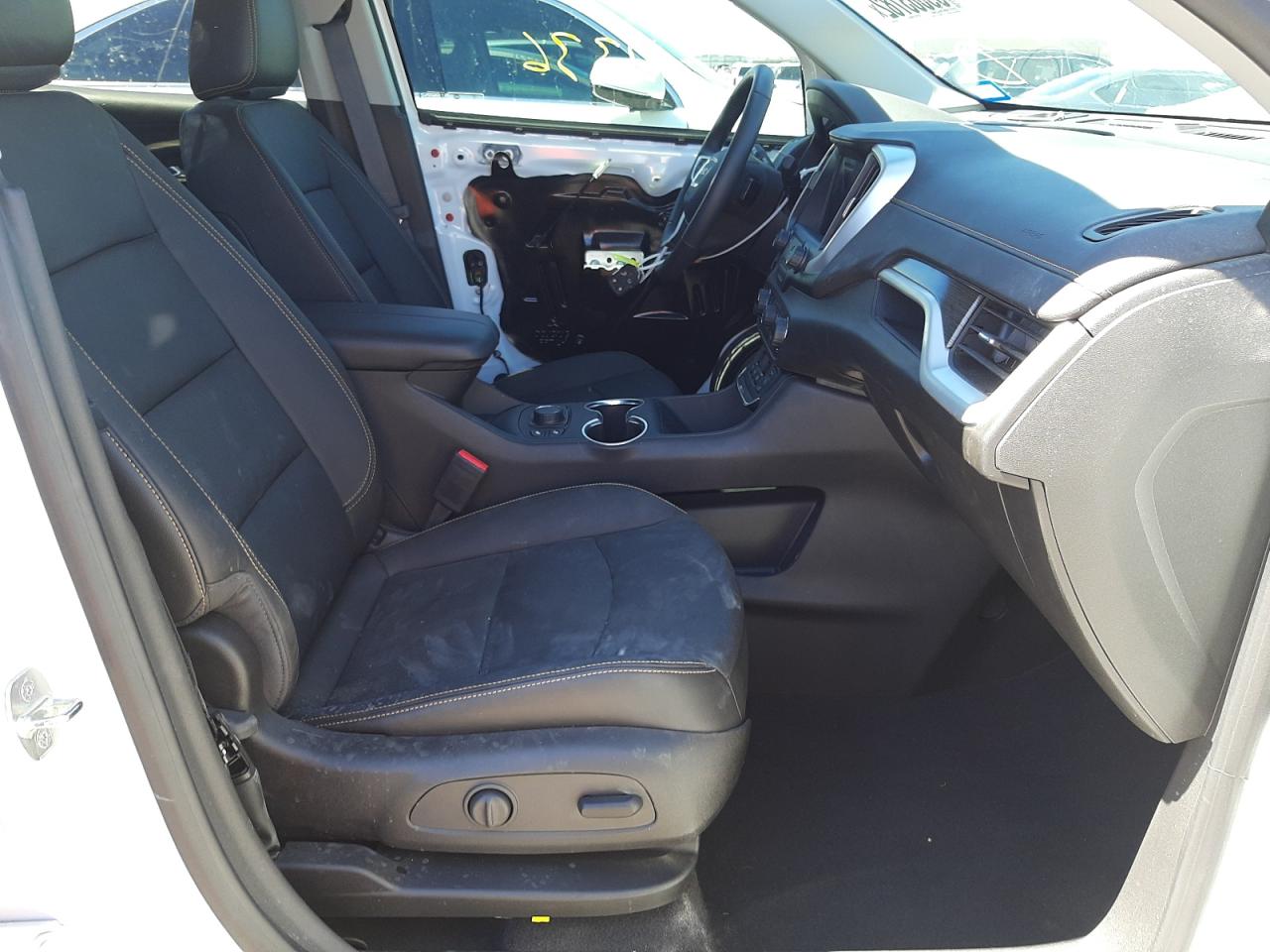 Photo 5 from auction – 2021 GMC TERRAIN SL with VIN 3GKALPEV3ML375919
