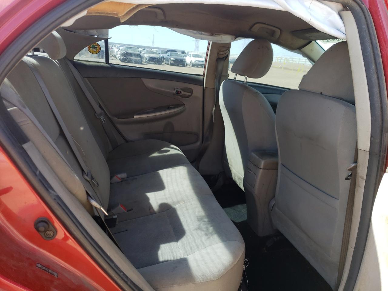 Photo 6 from auction – 2011 TOYOTA CORILLA with VIN 2T1BU4EE1BC621958