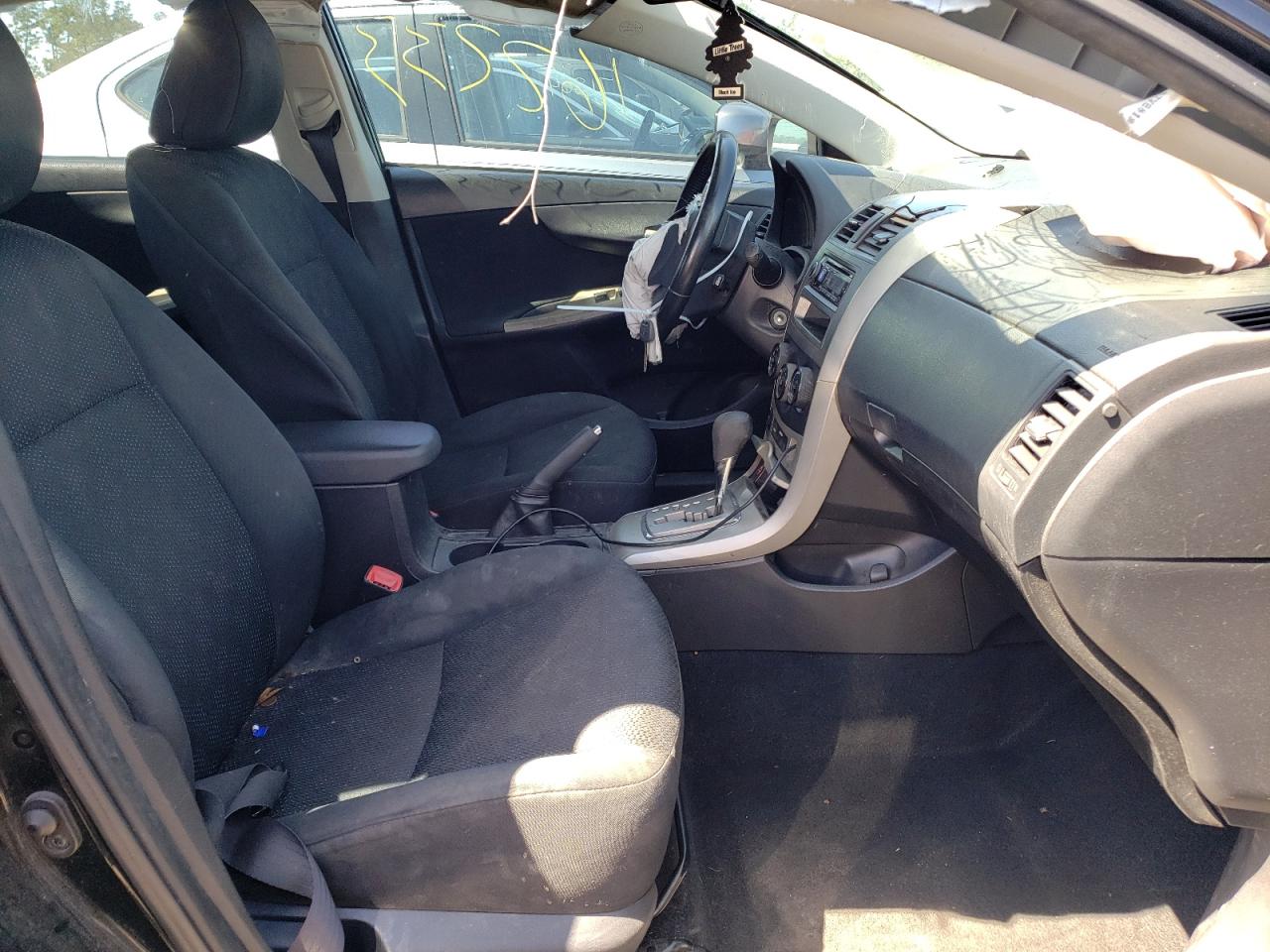 Photo 5 from auction – 2010 TOYOTA COROLLA BA with VIN 1NXBU4EE8AZ183677