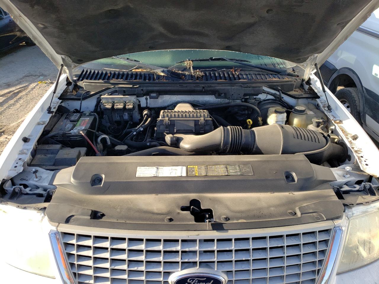 Photo 7 from auction – 2006 FORD EXPEDITION with VIN 1FMPU17576LB01825