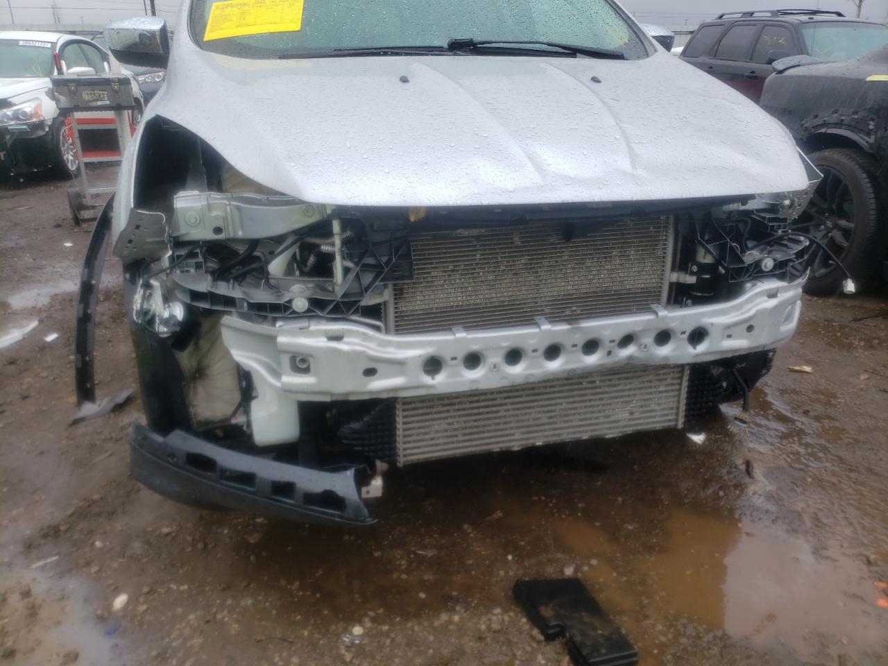 Photo 9 from auction – 2015 FORD ESCAPE SE with VIN 1FMCU0G9XFUB01467