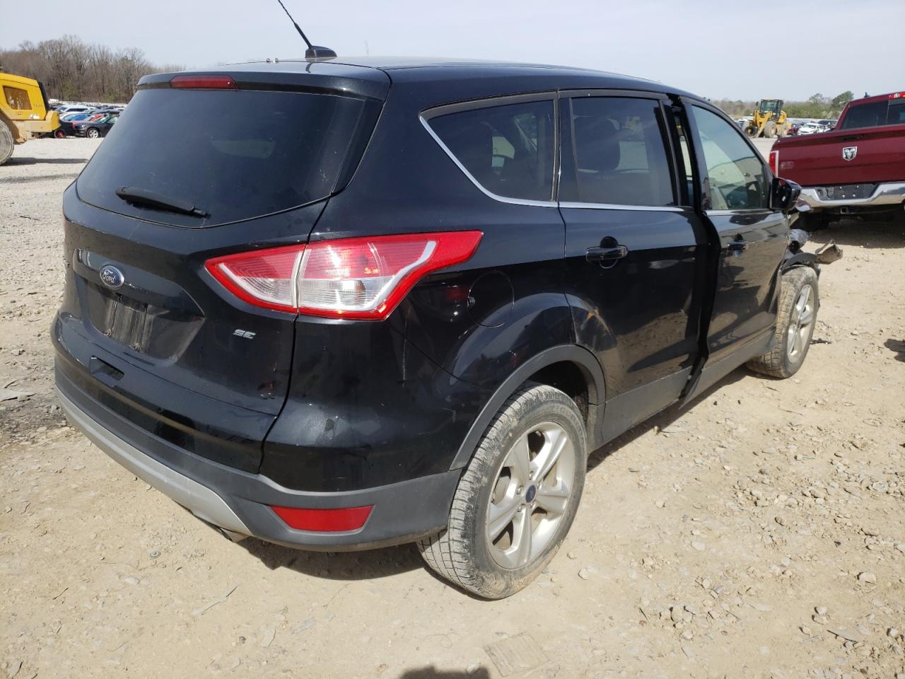 Photo 4 from auction – 2015 FORD ESCAPE SE with VIN 1FMCU0G77FUB56330