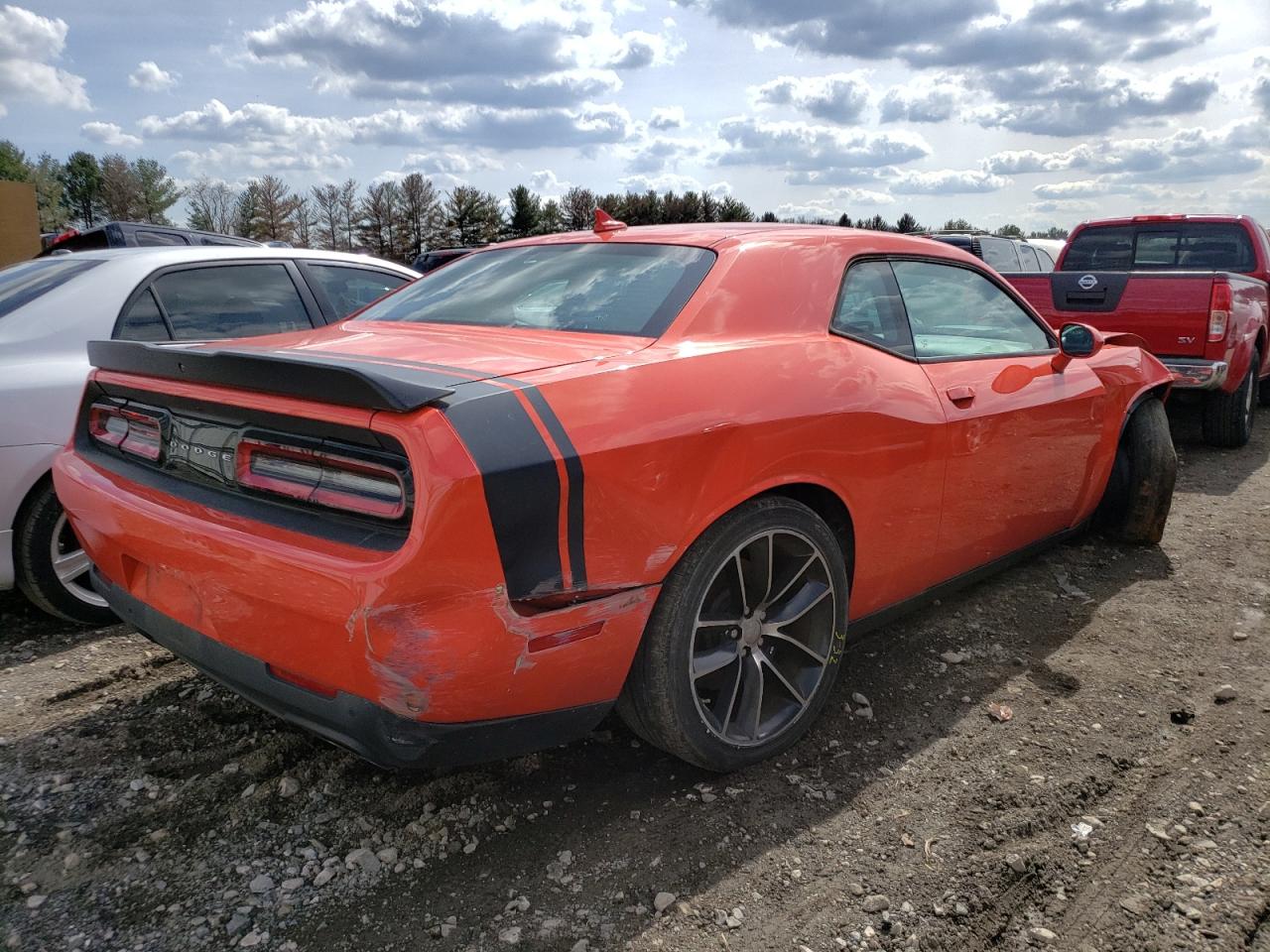 Photo 4 from auction – 2016 DODGE CHALLENGER with VIN 2C3CDZFJ9GH322488