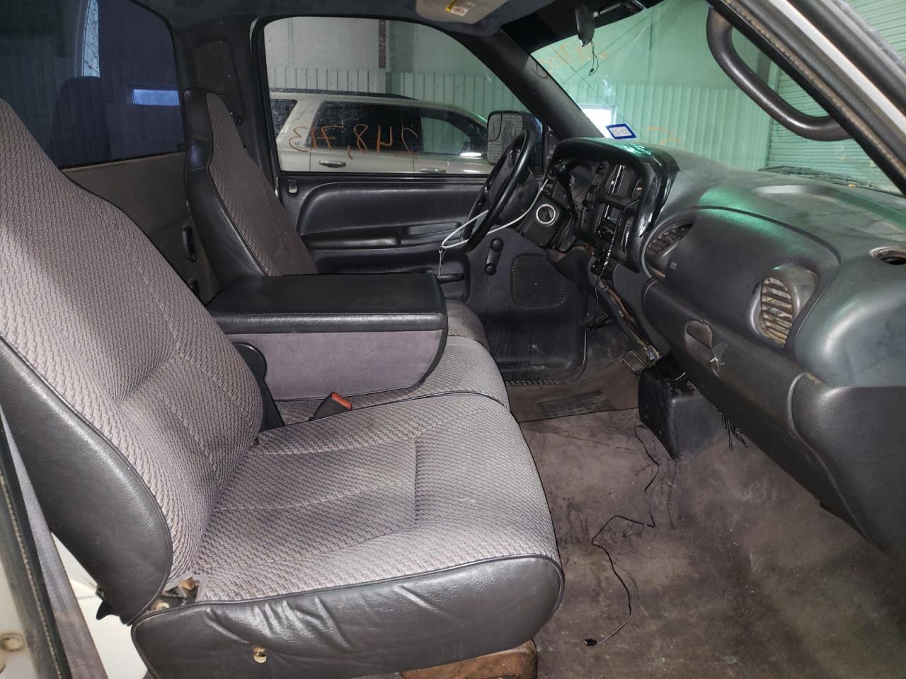 Photo 5 from auction – 1998 DODGE RAM 1500 with VIN 1B7HC16X5WS680866