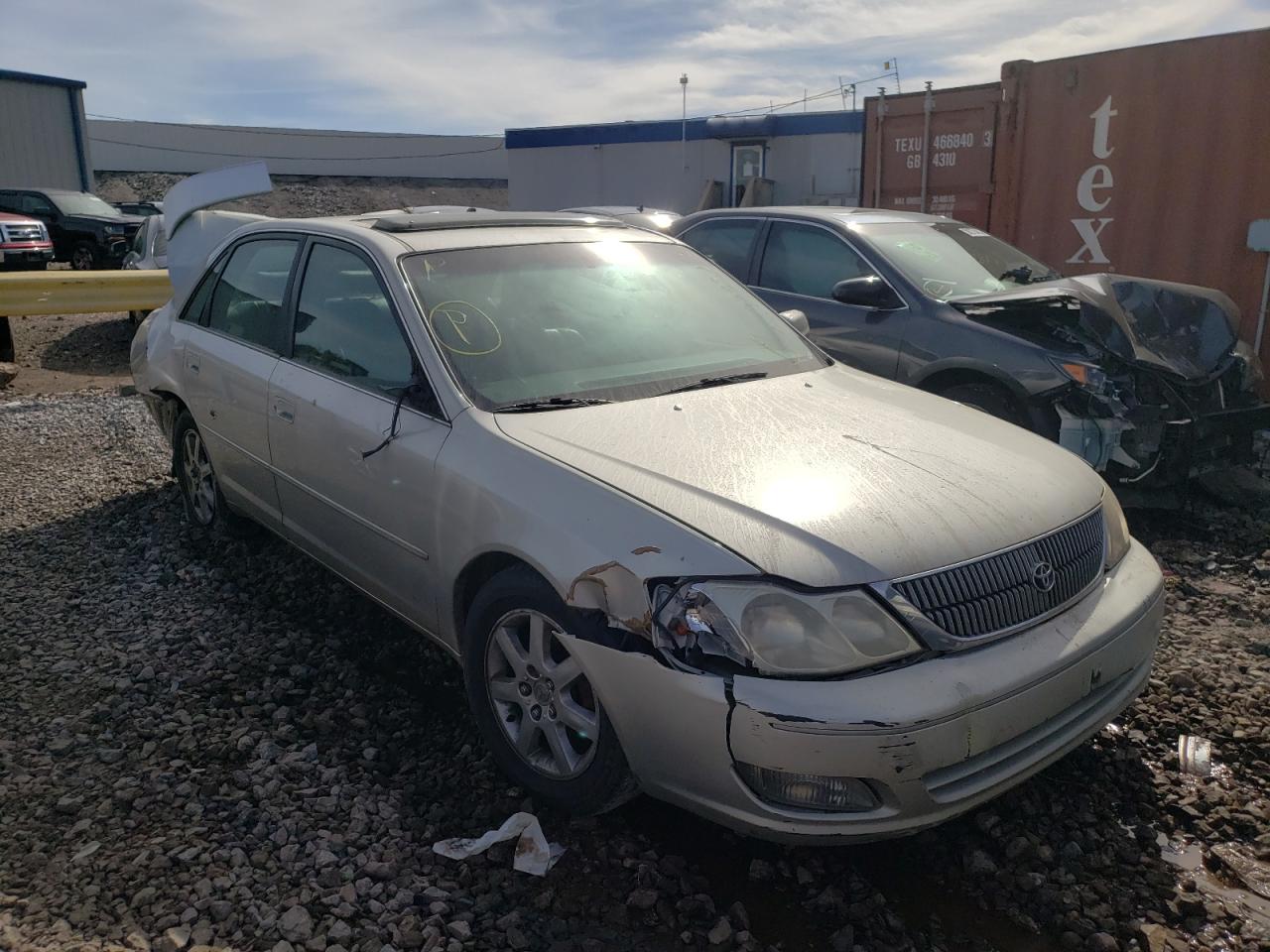 TOYOTA AVALON XL 2001 with VIN 4T1BF28B81U158052 - Photo from auction