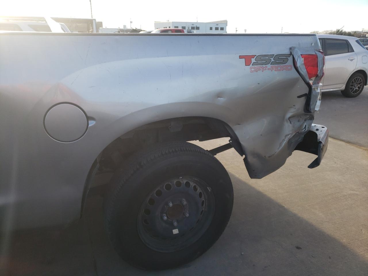 Photo 9 from auction – 2013 TOYOTA TUNDRA DOU with VIN 5TFRY5F17DX140315