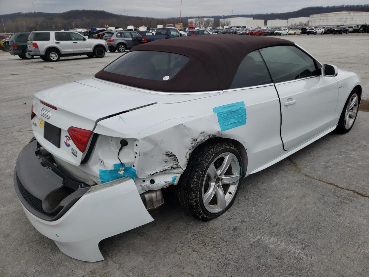 Photo 4 from auction – 2015 AUDI A5 PREMIUM with VIN WAUMFAFH9FN010778