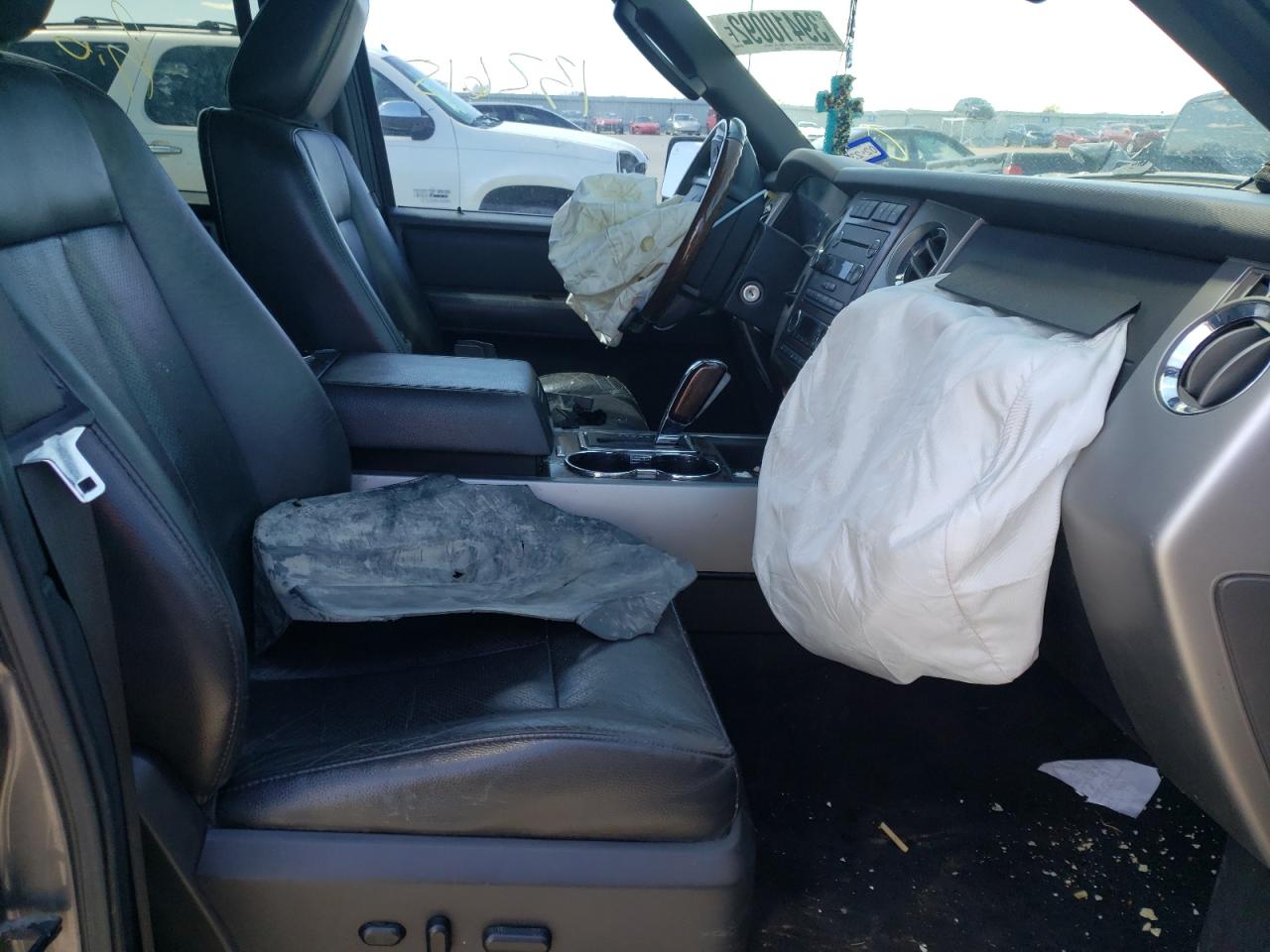 Photo 5 from auction – 2010 FORD EXPEDITION with VIN 1FMJU1K51AEB53350