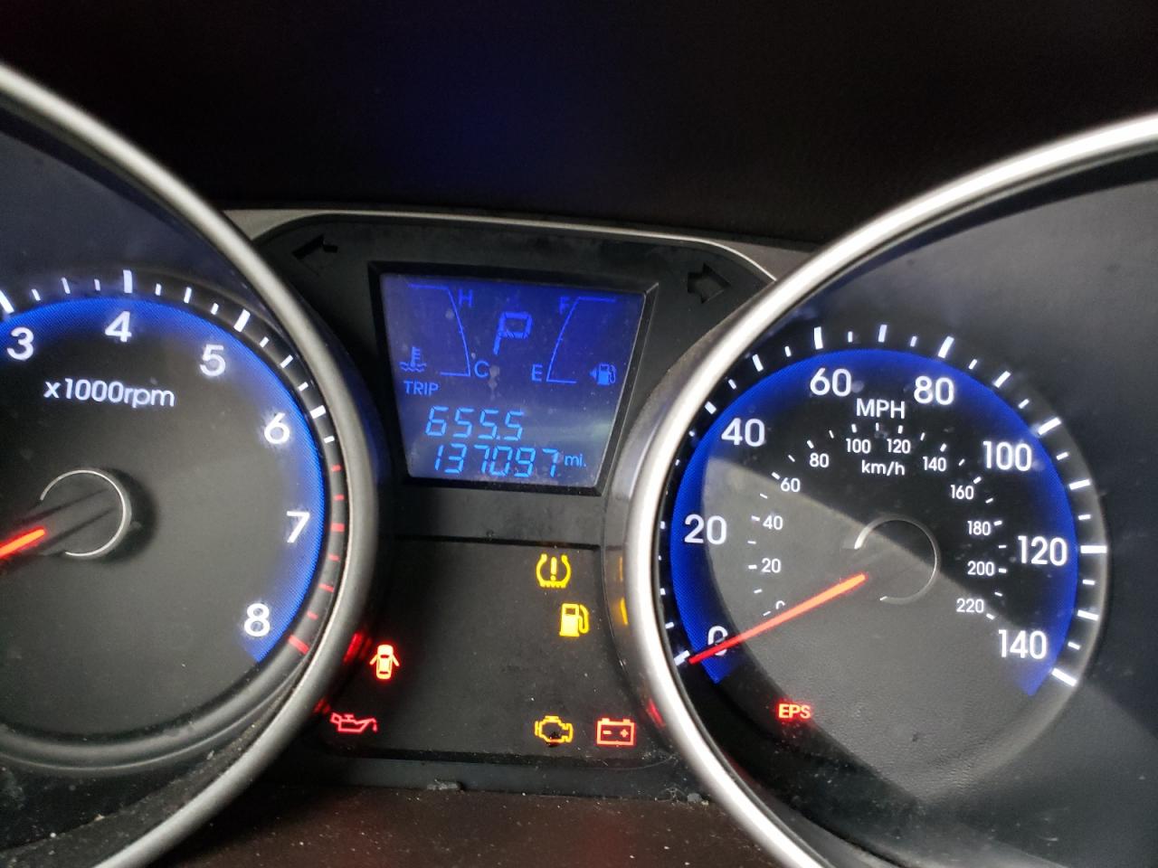 Photo 8 from auction – 2012 HYUNDAI TUCSON GL with VIN KM8JT3AB6CU370472