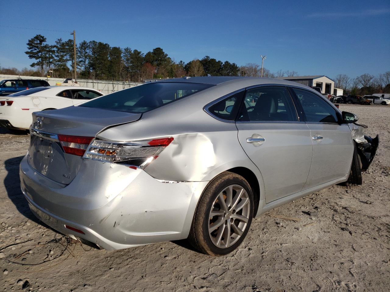 Photo 4 from auction – 2014 TOYOTA AVALON BAS with VIN 4T1BK1EB0EU104308