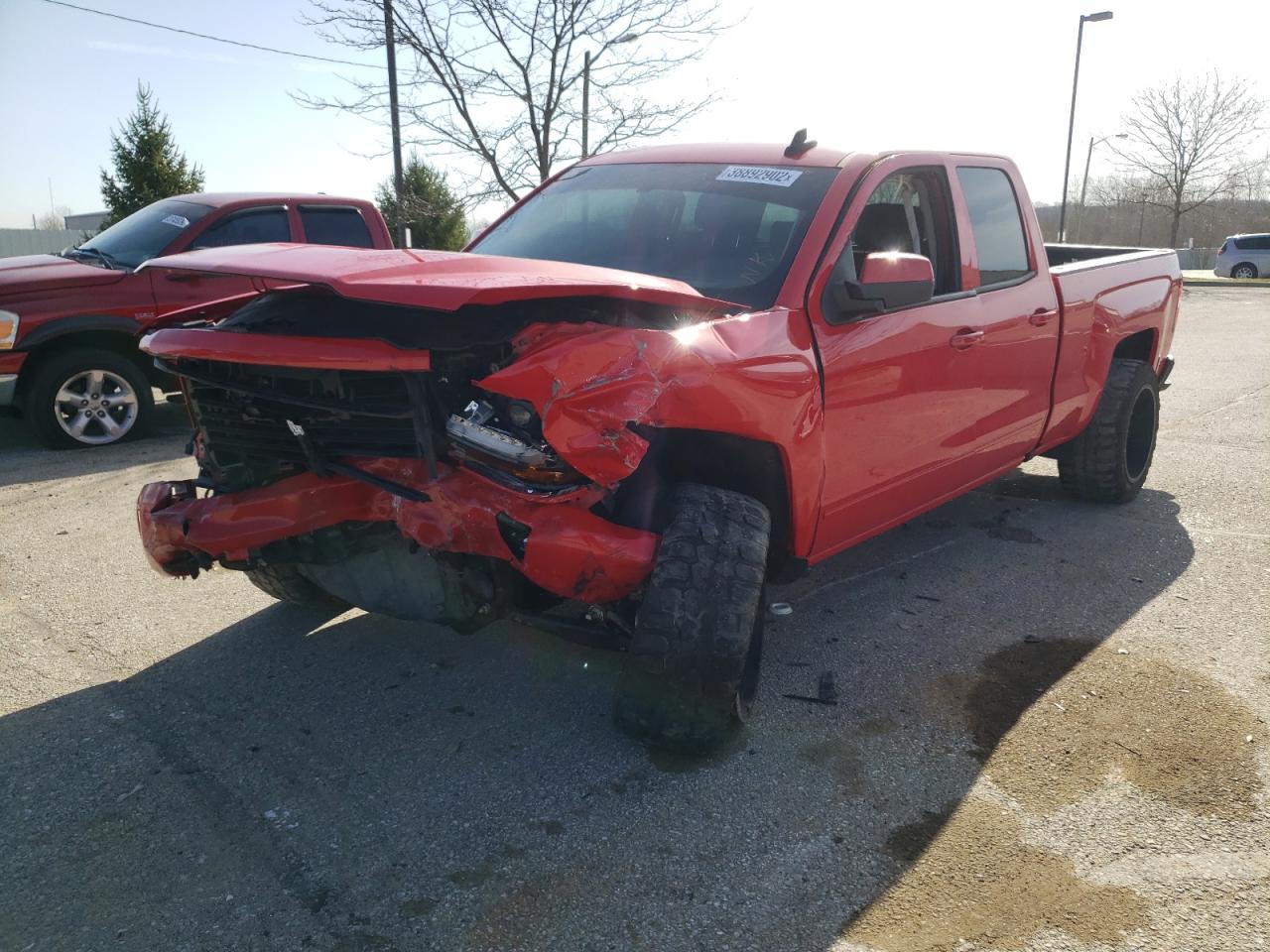 Photo 2 from auction – 2017 CHEVROLET SILVERADO with VIN 1GCVKREC7HZ388388