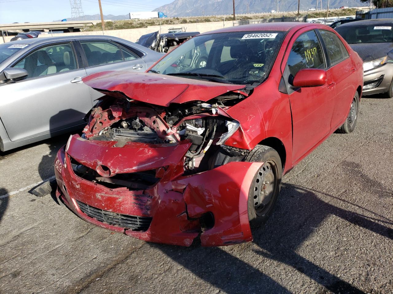 Photo 2 from auction – 2012 TOYOTA YARIS with VIN JTDBT4K3XCL038529
