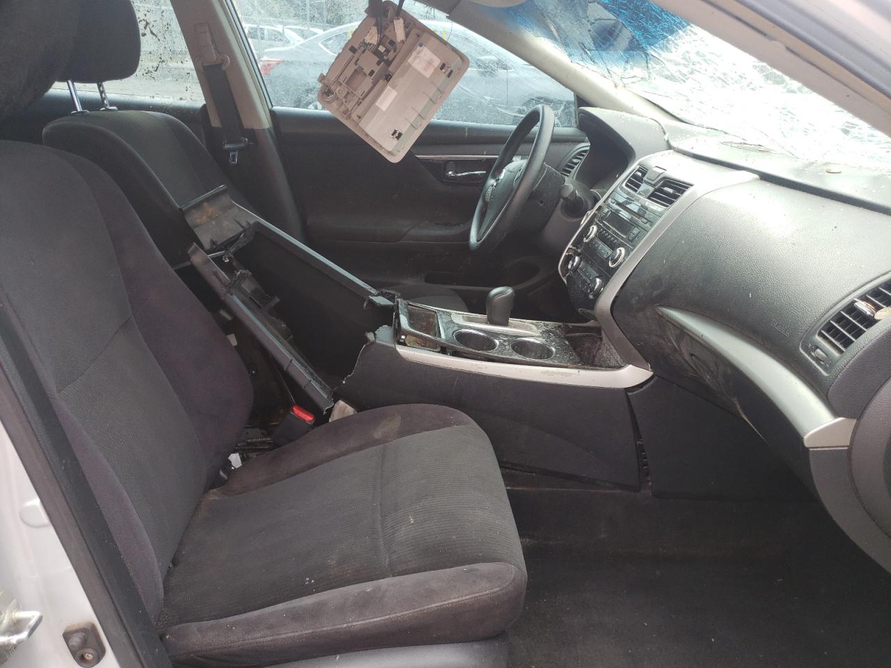 Photo 5 from auction – 2013 NISSAN ALTIMA 2.5 with VIN 1N4AL3AP0DC145381