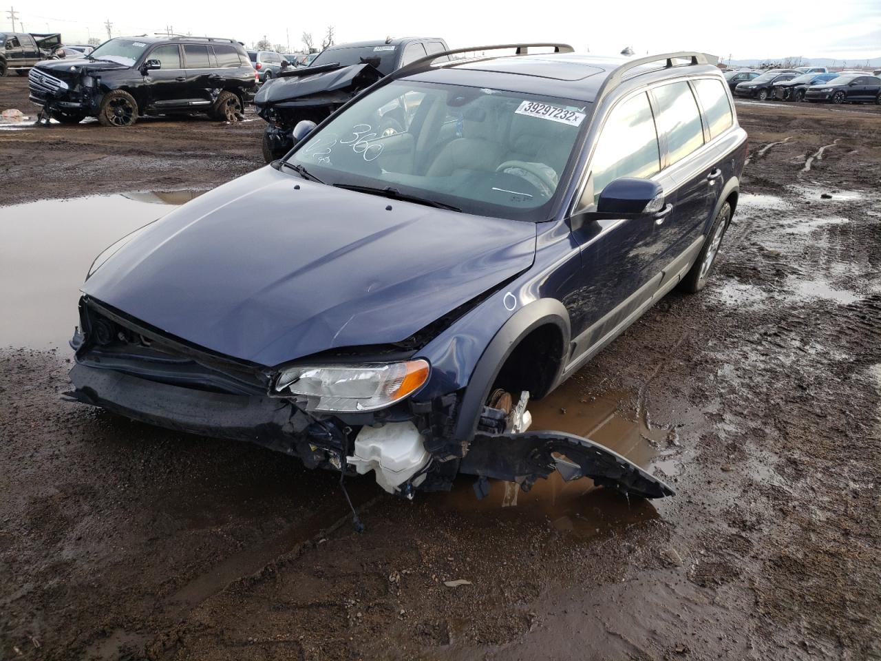 Photo 2 from auction – 2010 VOLVO XC70 3.2 with VIN YV4982BZ5A1092383