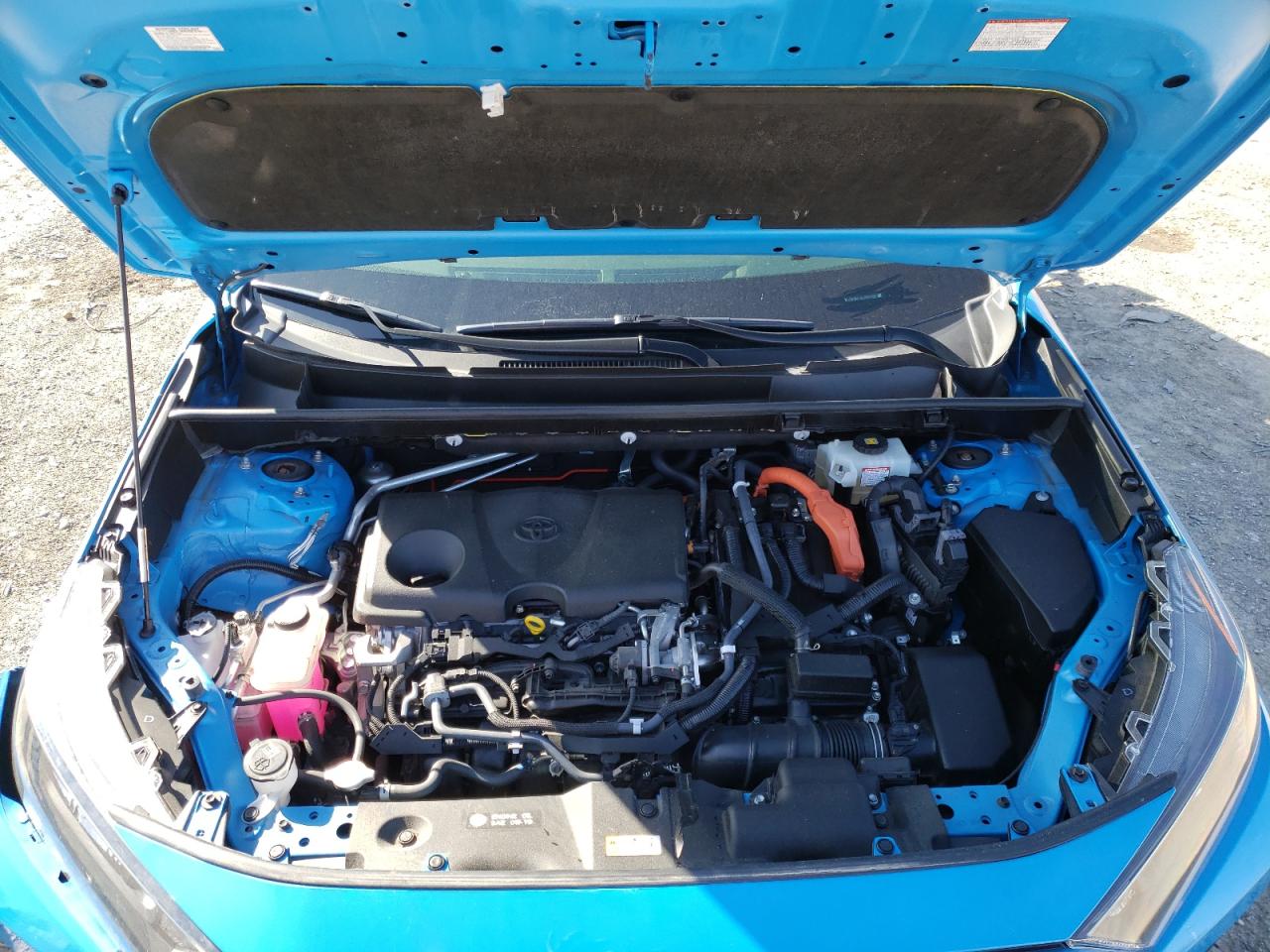 Photo 7 from auction – 2020 TOYOTA RAV4 LE with VIN JTMLWRFV5LD526799