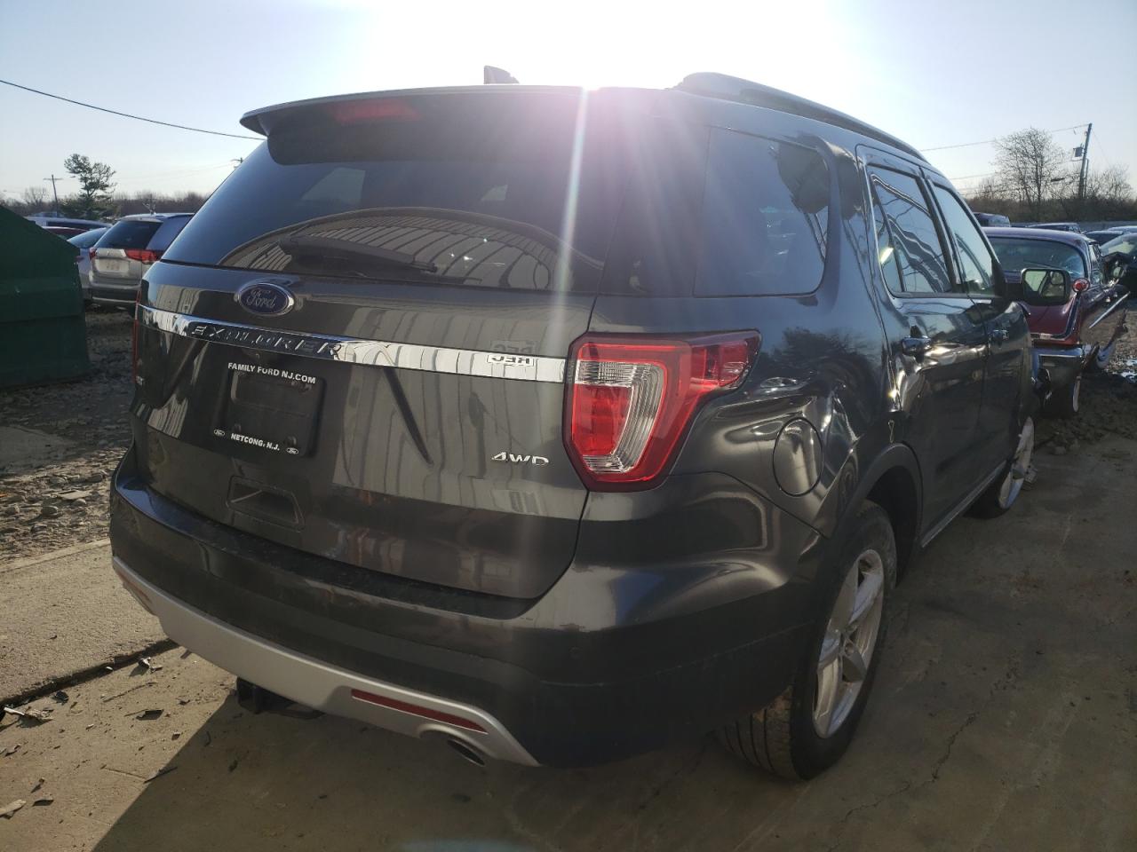 Photo 4 from auction – 2017 FORD EXPLORER X with VIN 1FM5K8D80HGA06958