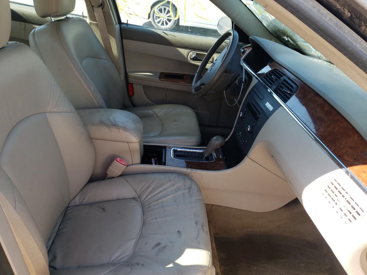 Photo 5 from auction – 2006 BUICK LACROSSE C with VIN 2G4WD582261250057