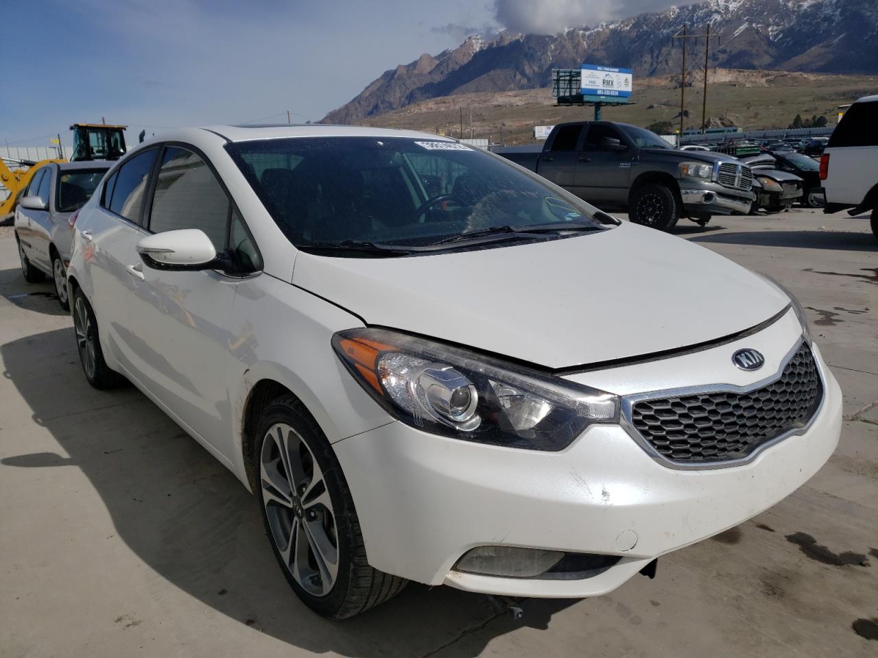 Photo 1 from auction – 2016 KIA FORTE EX with VIN KNAFZ4A88G5615904