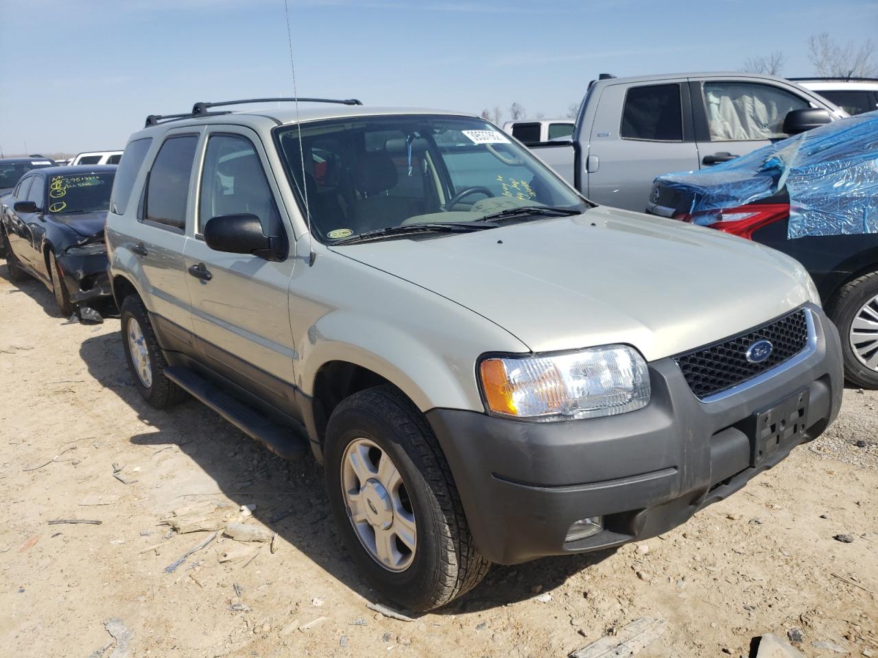 FORD ESCAPE XLT 2004 with VIN 1FMYU03184KB19657 - Photo from auction