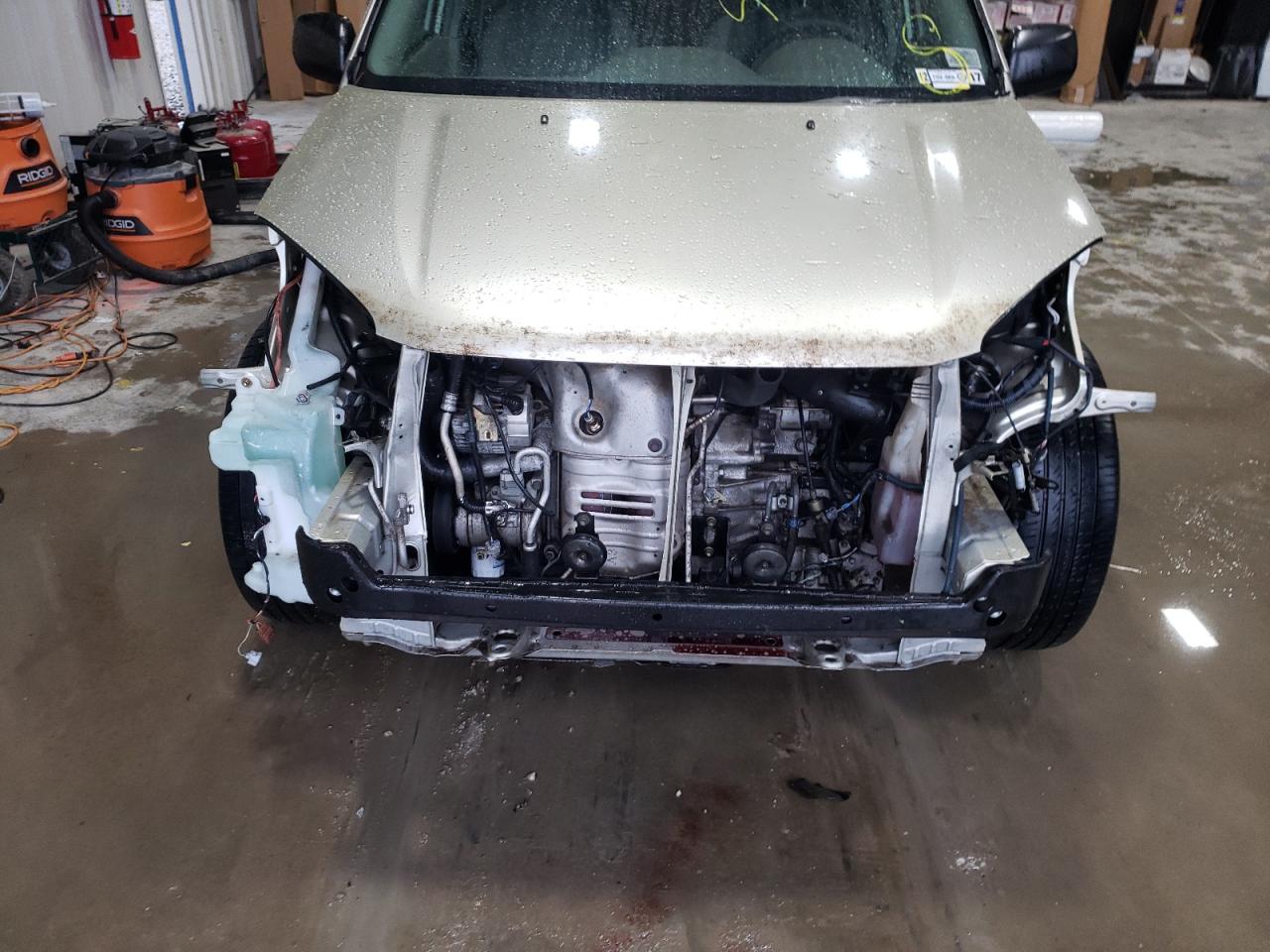Photo 9 from auction – 2002 TOYOTA RAV4 with VIN JTEGH20V420061896