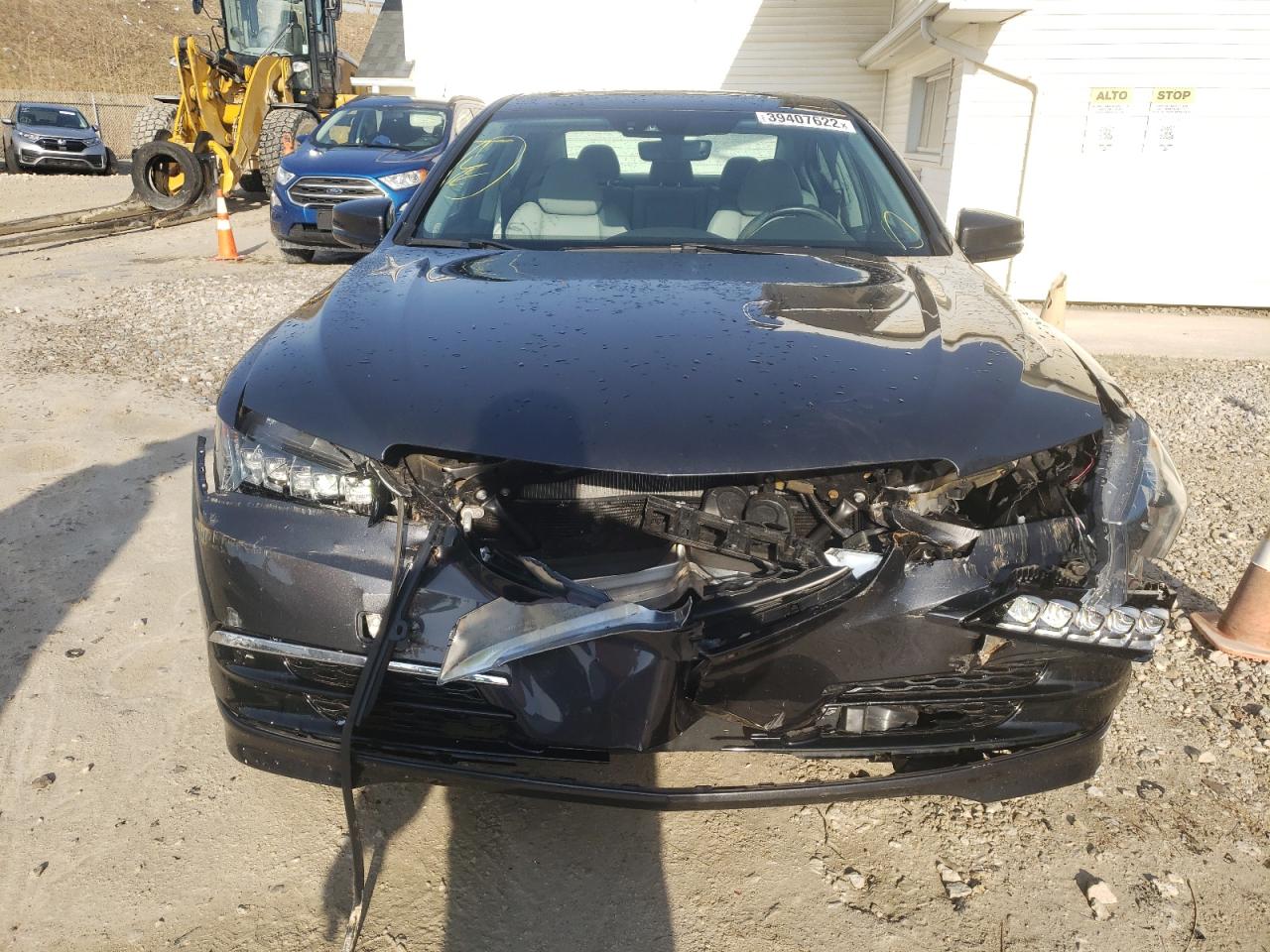 Photo 9 from auction – 2015 ACURA TLX TECH with VIN 19UUB1F52FA024504