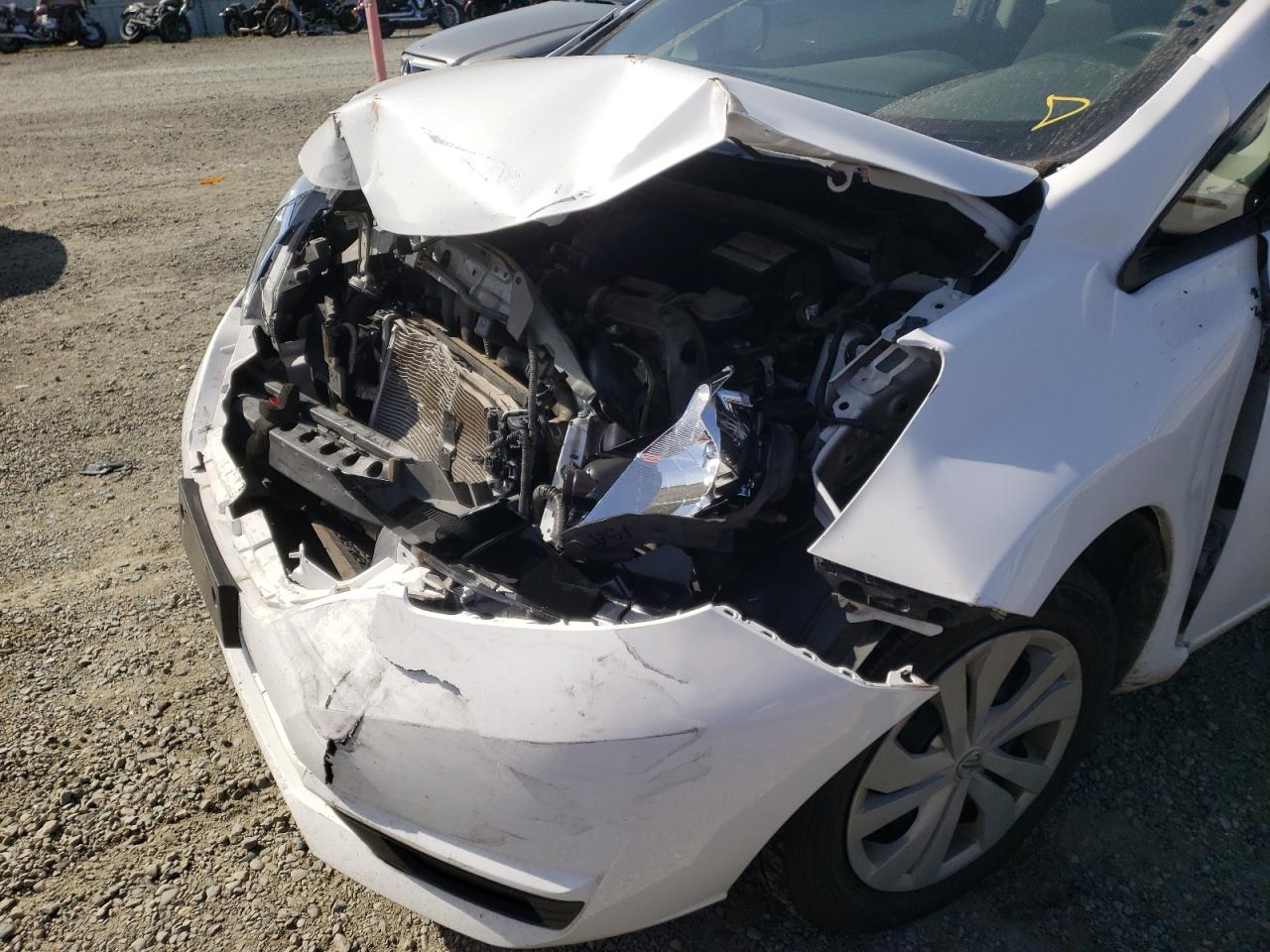 Photo 9 from auction – 2019 NISSAN VERSA NOTE with VIN 3N1CE2CP3KL361492