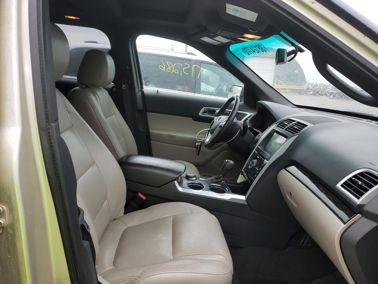 Photo 5 from auction – 2011 FORD EXPLORER L with VIN 1FMHK8F88BGA22214